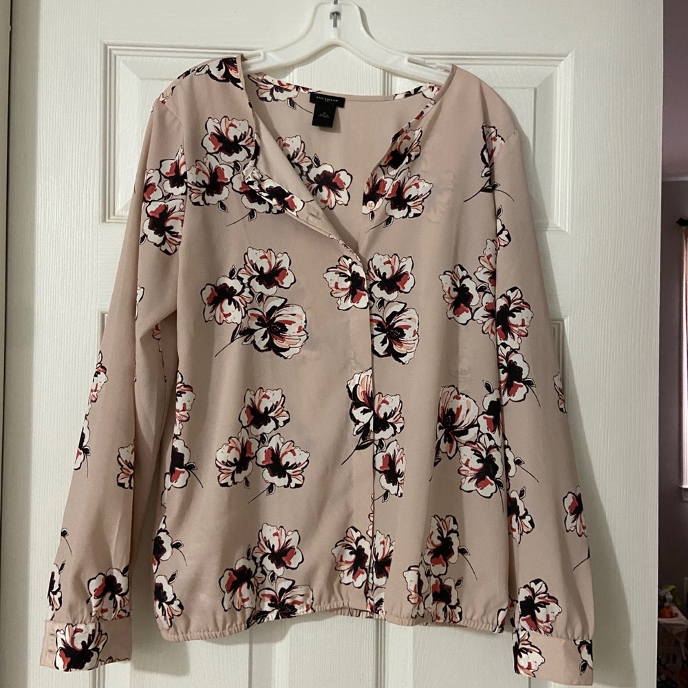 Ann Taylor floral button down shirt